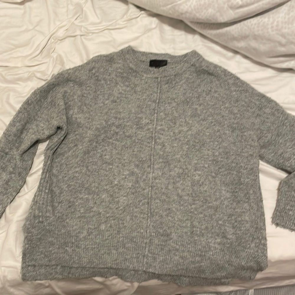 Grey sweater